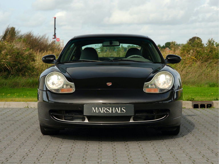 Porsche 996 Carrera