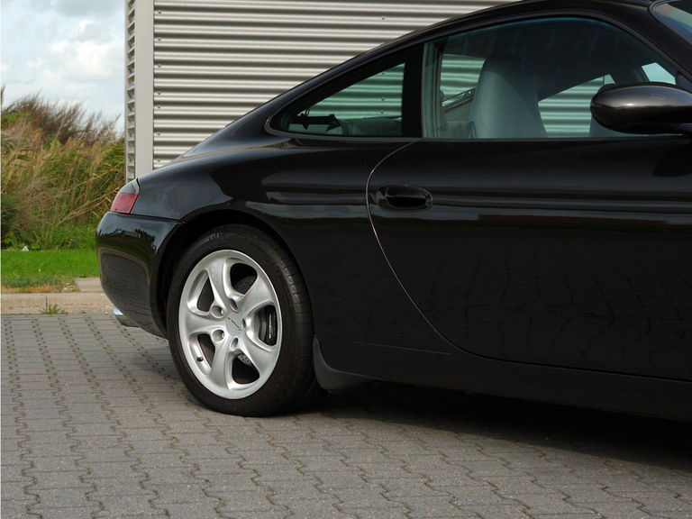 Porsche 996 Carrera