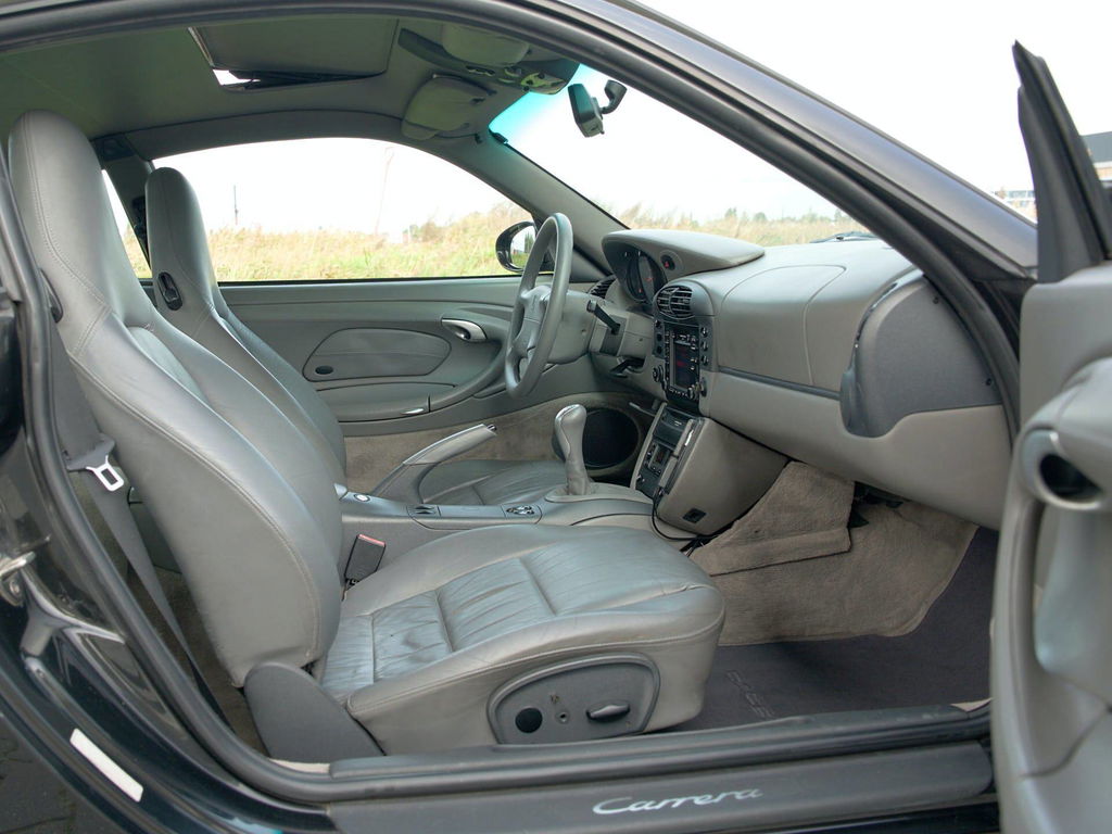 Porsche 996 Carrera