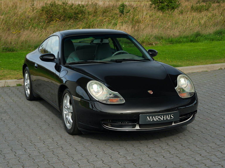 Porsche 996 Carrera