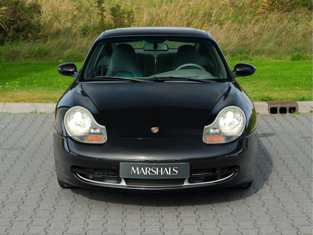 Porsche 996 Carrera