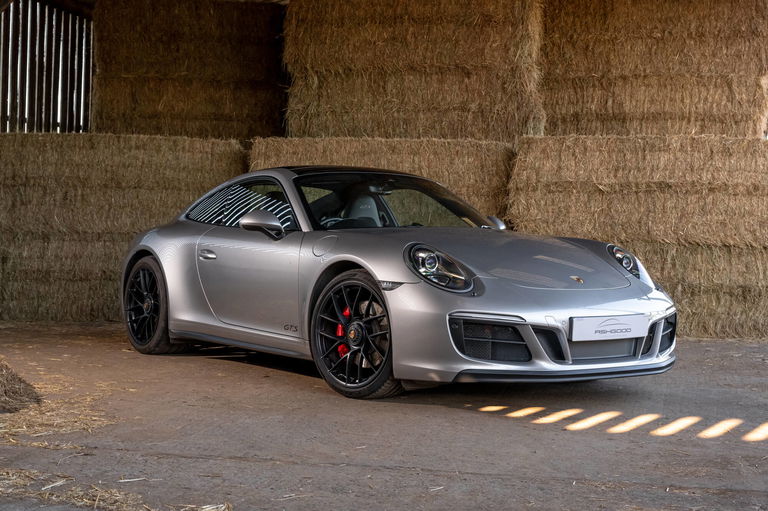 Porsche 991.2 Carrera GTS