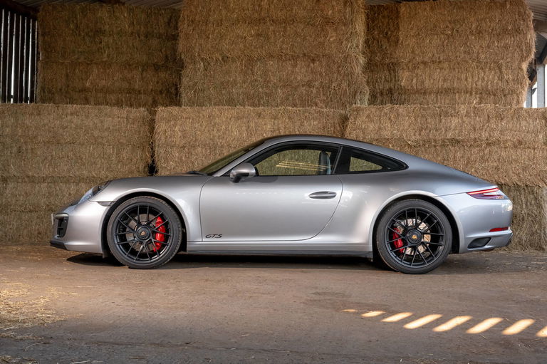 Porsche 991.2 Carrera GTS