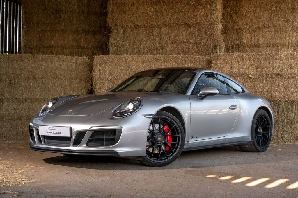 Porsche 991.2 Carrera GTS
