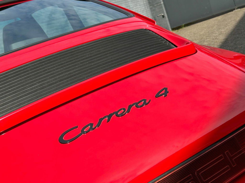 Porsche 964 Carrera 4