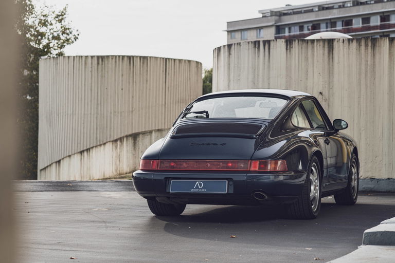 Porsche 964 Carrera 4