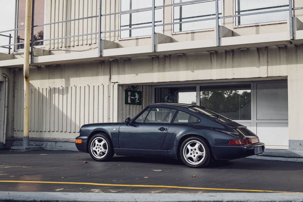Porsche 964 Carrera 4