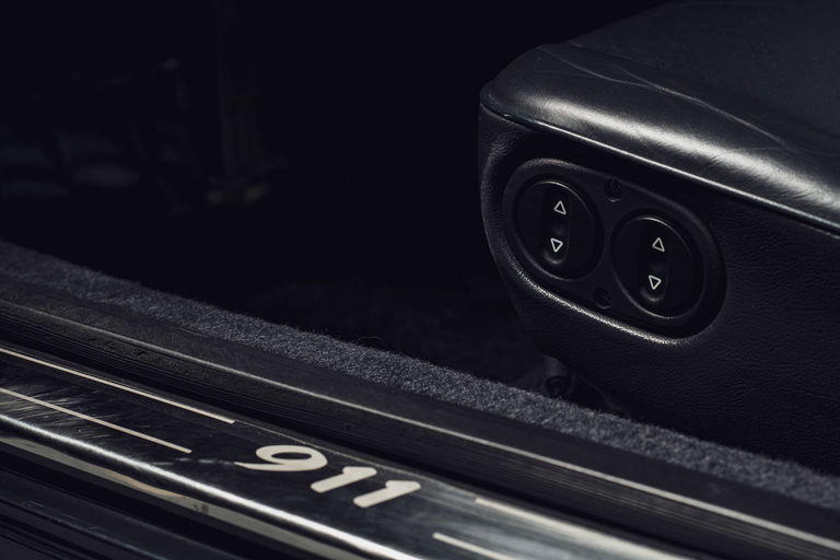 Porsche 964 Carrera 4