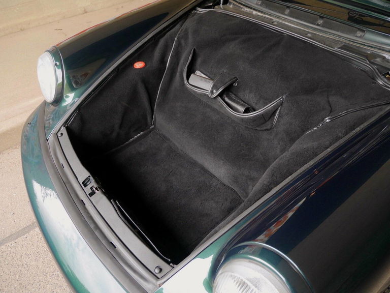 Porsche 964 Carrera 4