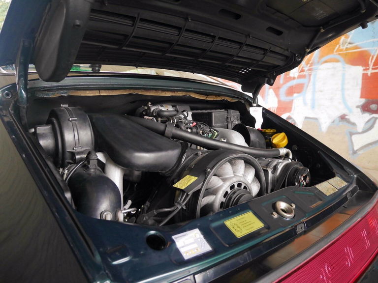 Porsche 964 Carrera 4