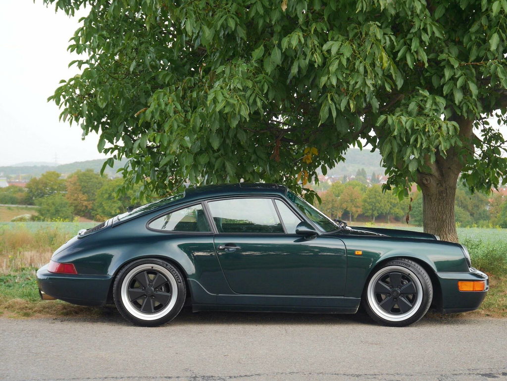 Porsche 964 Carrera 4