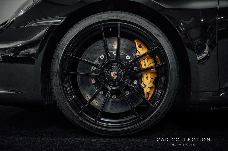 Porsche 992 Targa 4 GTS