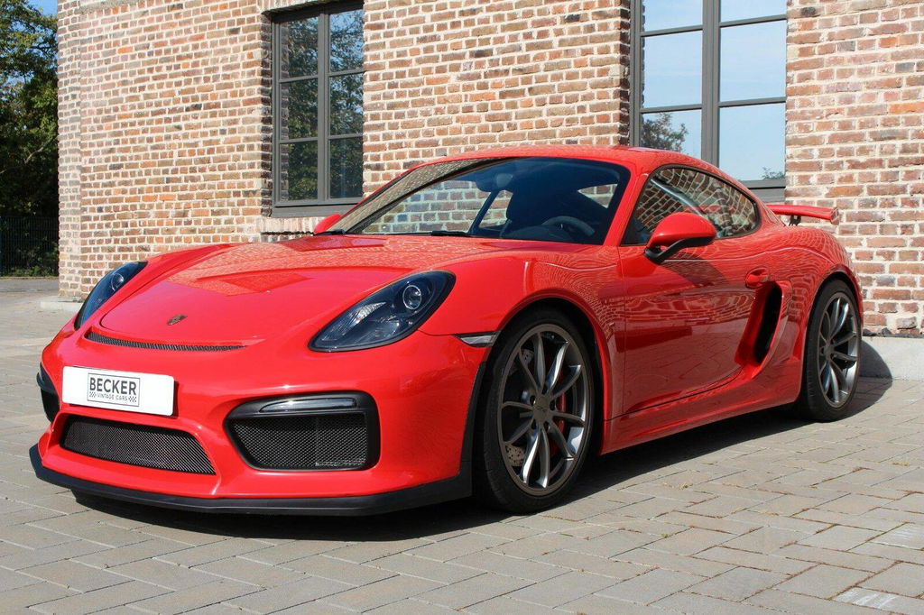 Porsche 981 Cayman GT4