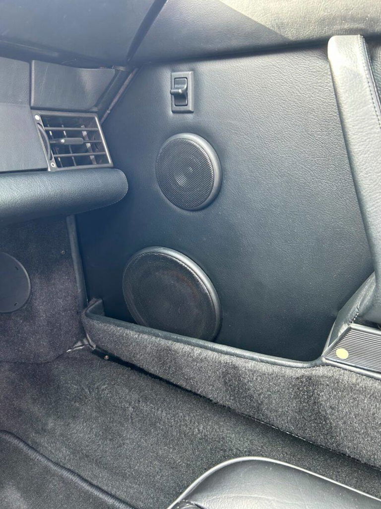 Porsche 964 Carrera 4