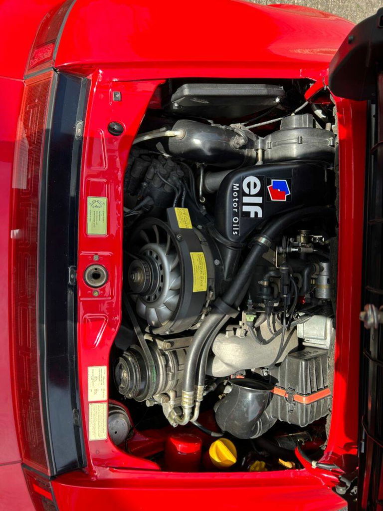 Porsche 964 Carrera 4
