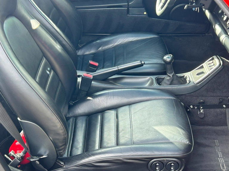 Porsche 964 Carrera 4