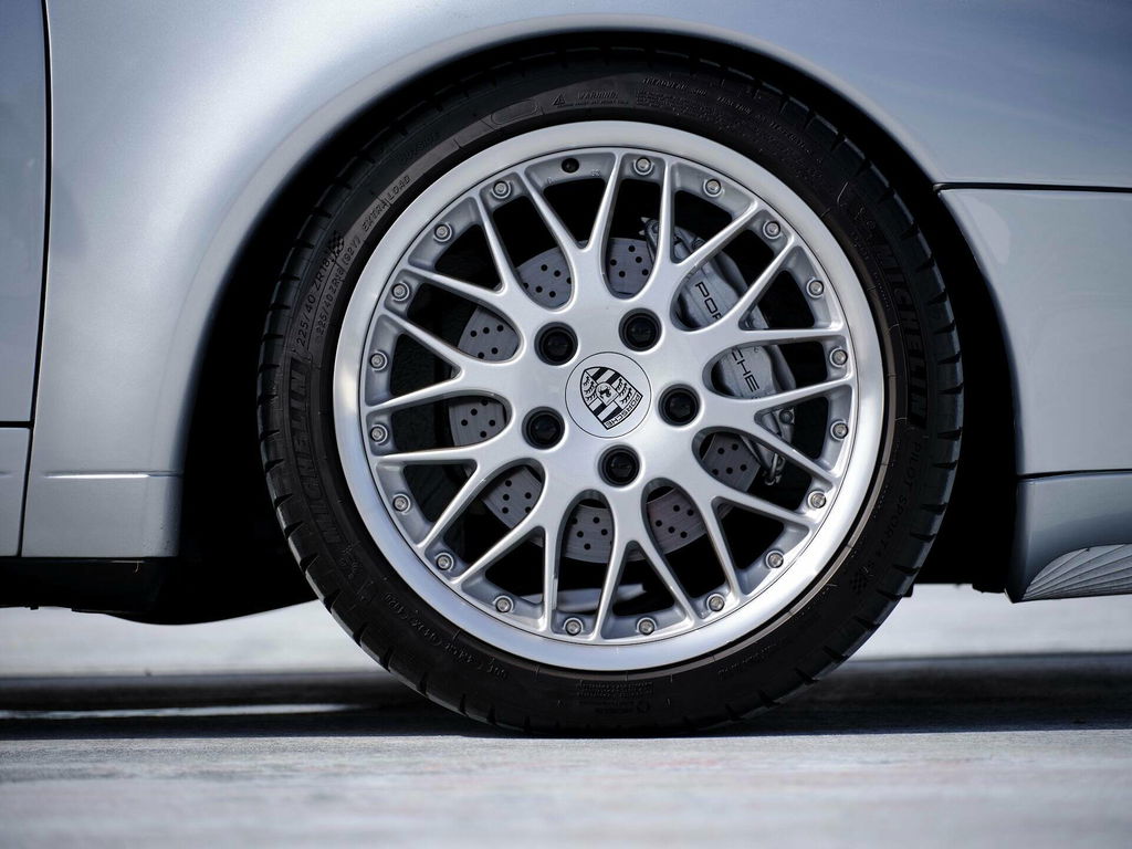 Porsche 993 Carrera 4