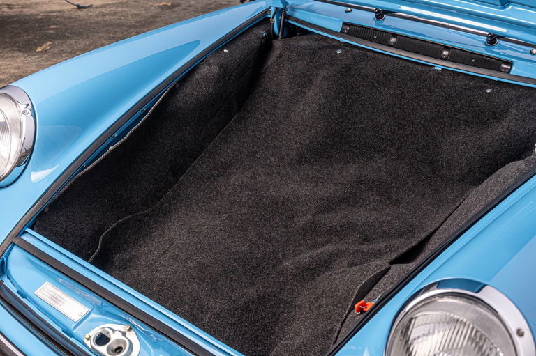 Porsche 911 S (F-Modell)