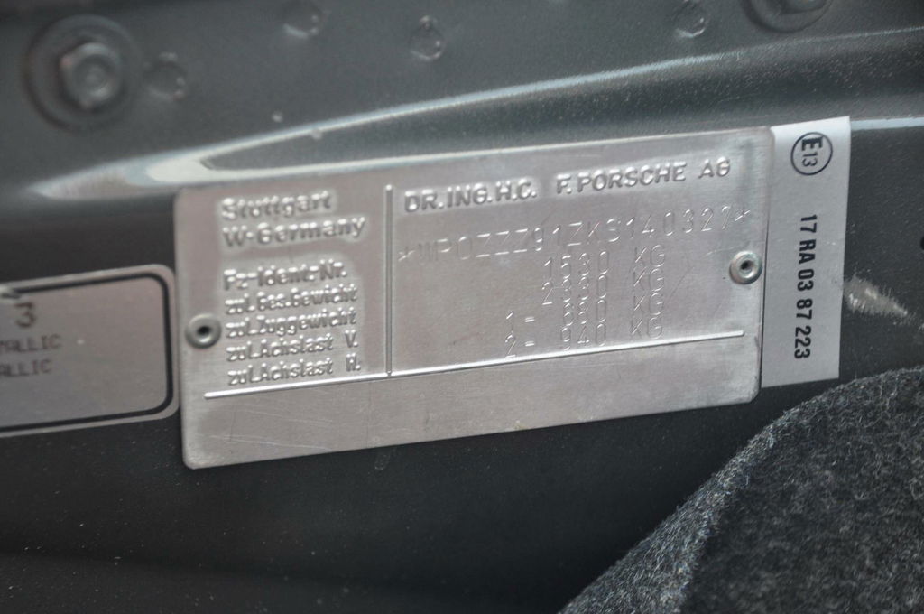 Porsche 911 Carrera 3.2