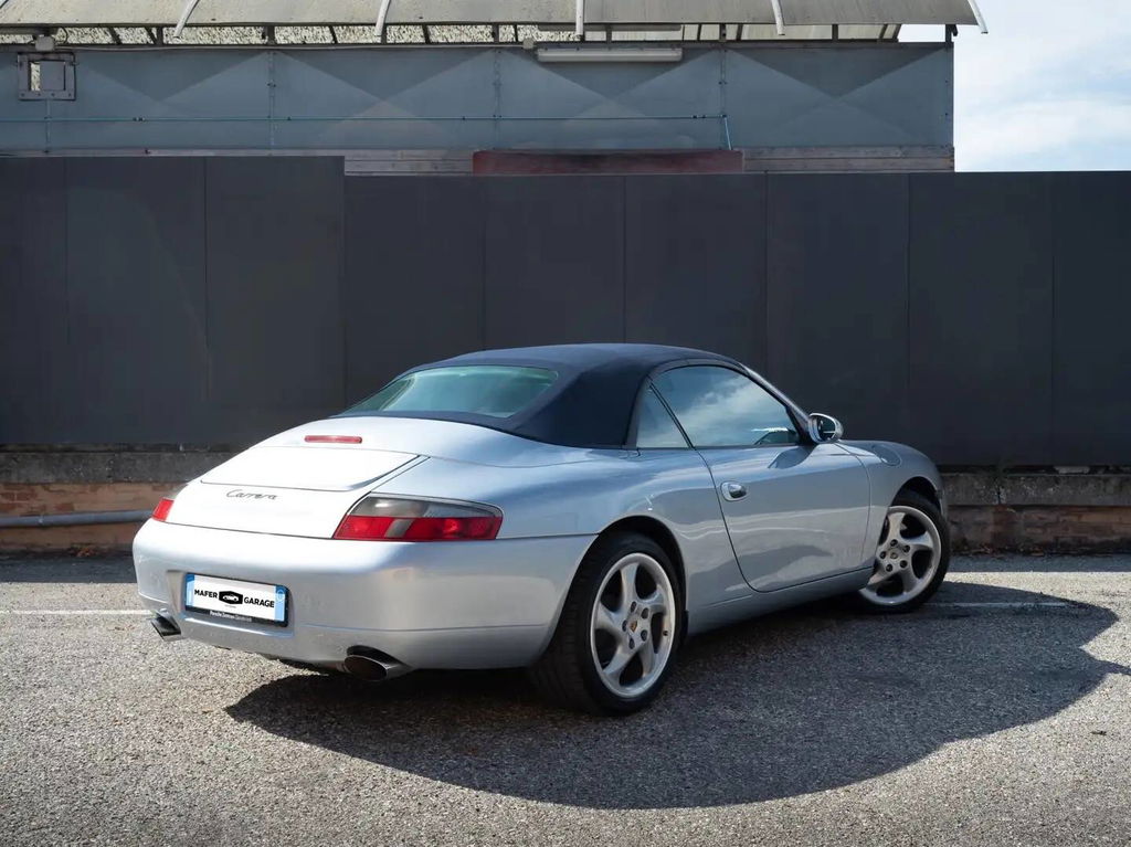 Porsche 996 Carrera