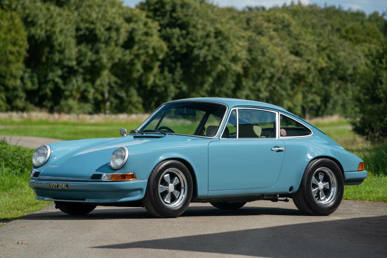 Porsche 911 Backdate