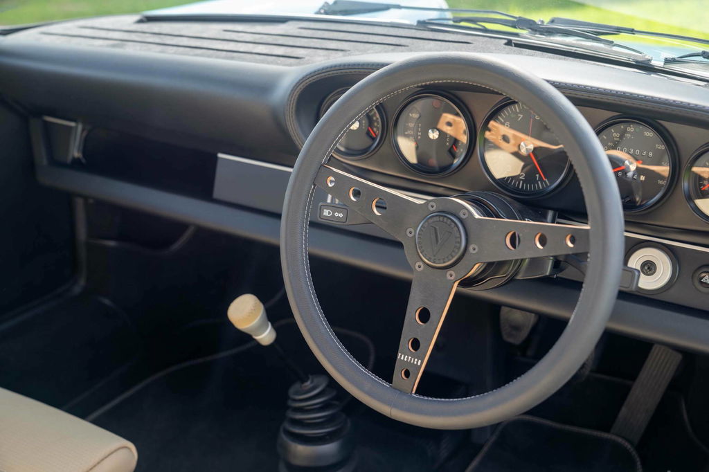 Porsche 911 Backdate