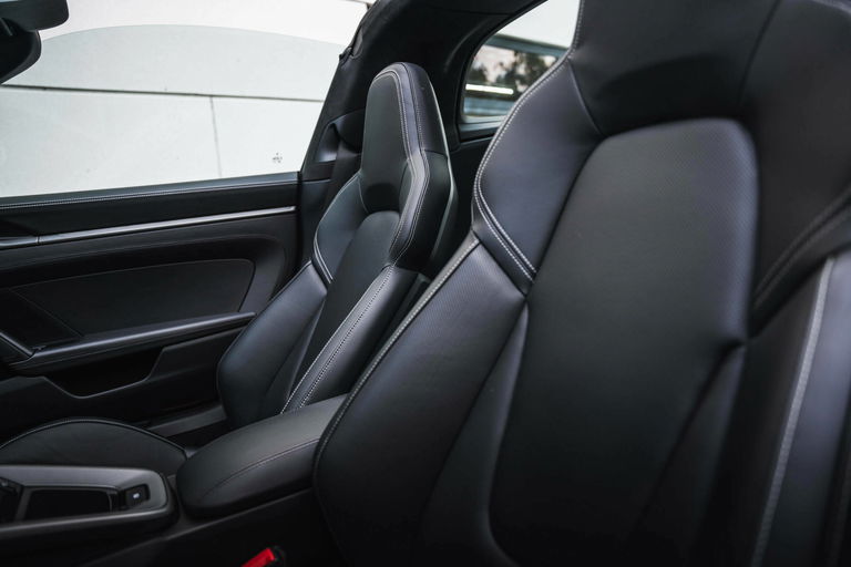 Porsche 992 Targa 4S