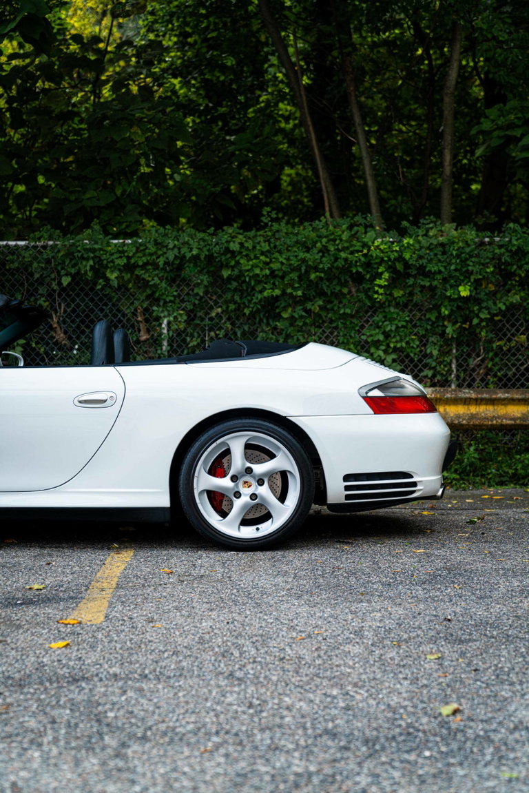 Porsche 996.2 Carrera 4S