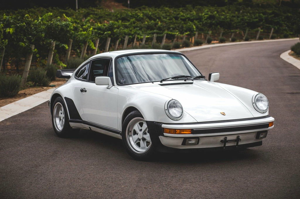 Porsche 911 Carrera 3.2 WTL 1987 - elferspot.com - Marktplatz für ...