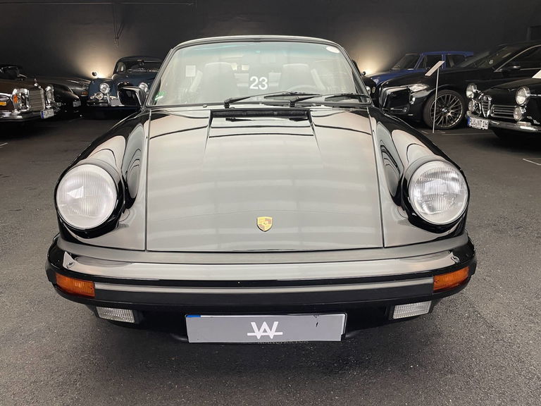 Porsche 911 Carrera 3.2 (US)