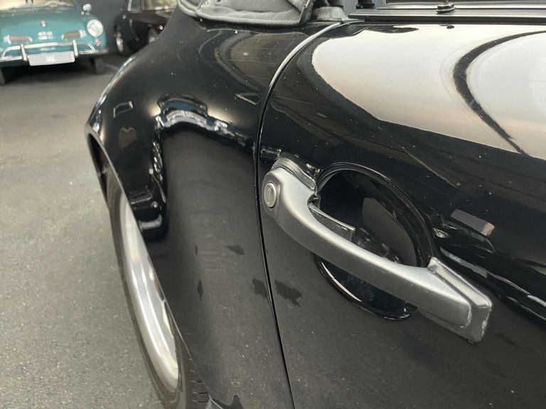 Porsche 911 Carrera 3.2 (US)