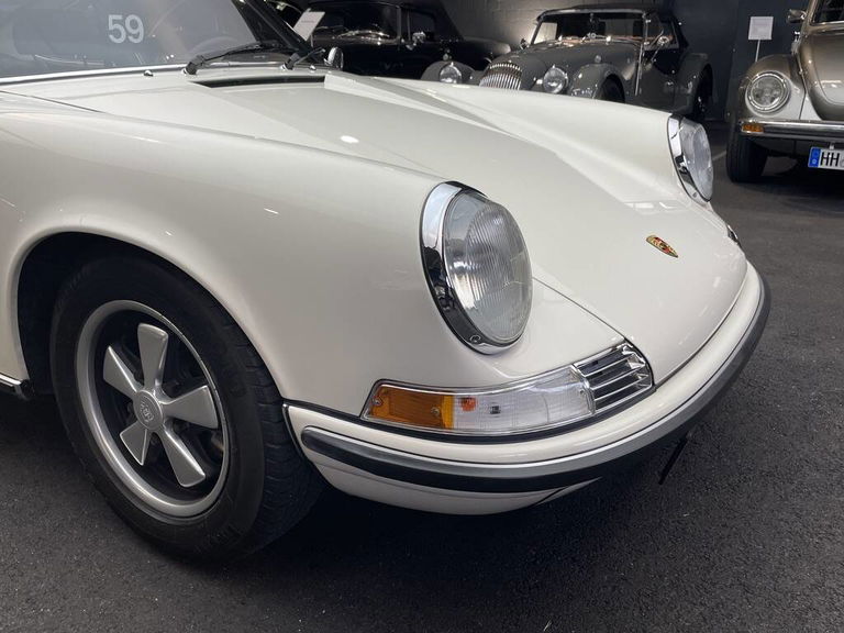 Porsche 911 S (F-Modell)