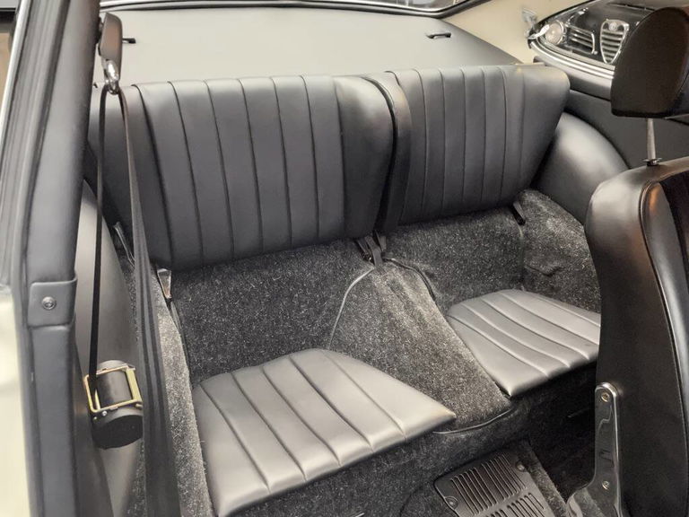 Porsche 911 S (F-Modell)