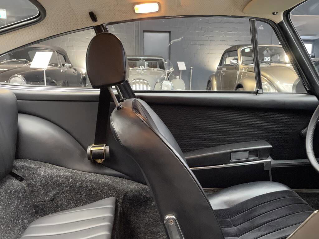 Porsche 911 S (F-Modell)