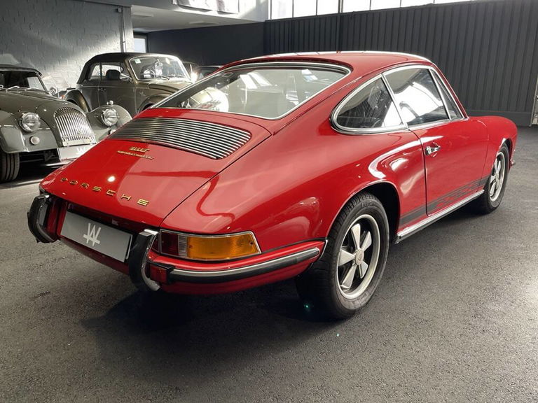 Porsche 911 T