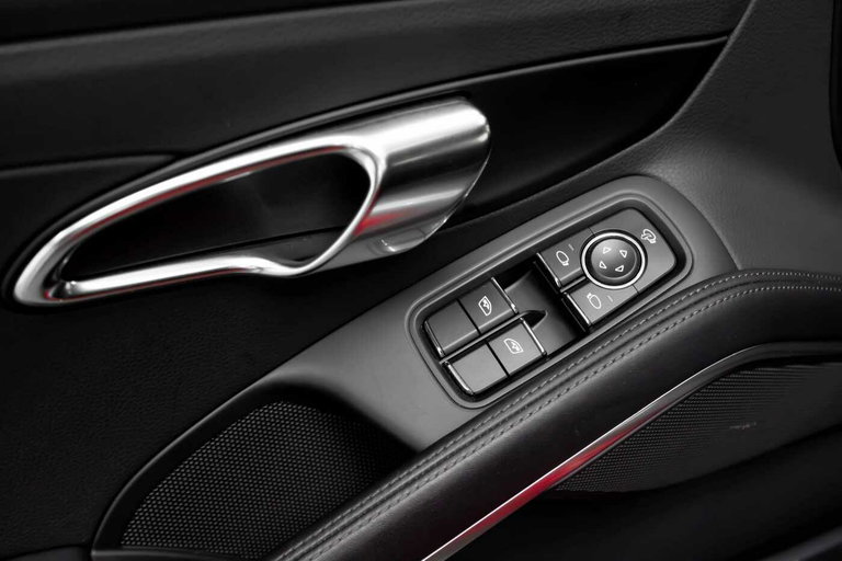 Porsche 981 Cayman