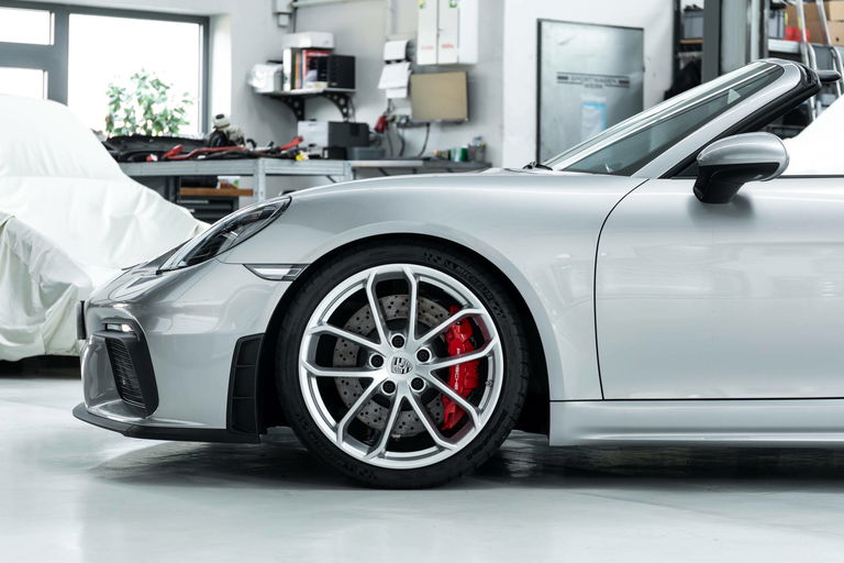 Porsche 718 Spyder