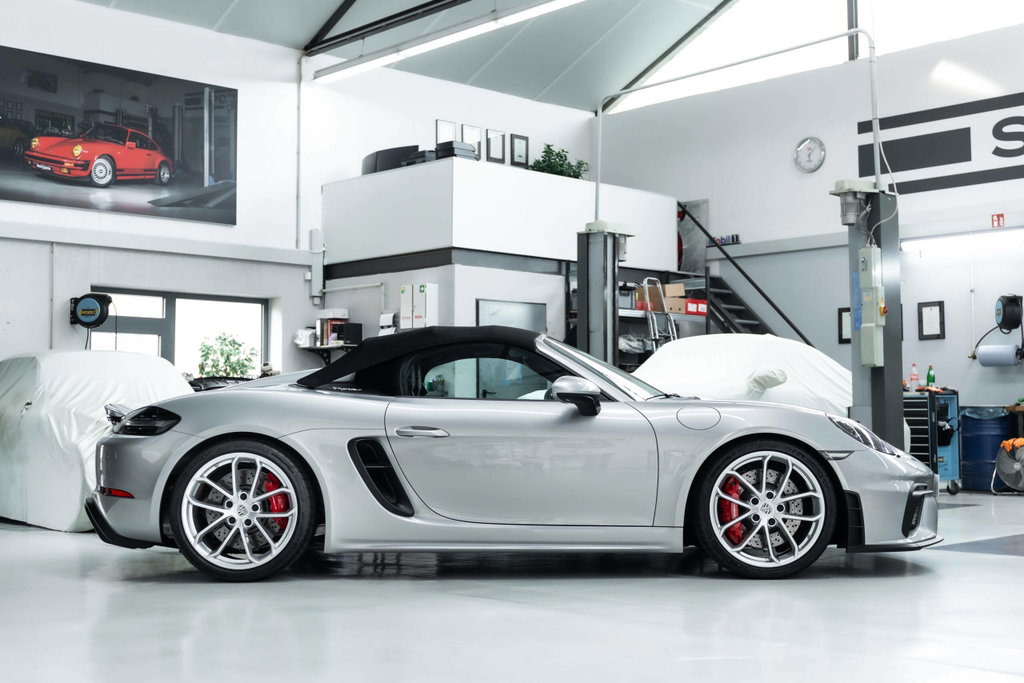 Porsche 718 Spyder
