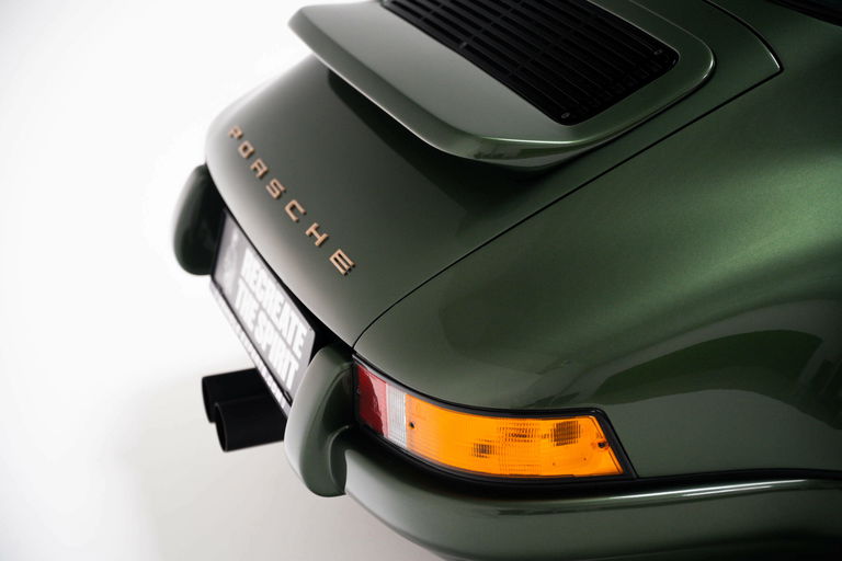 Porsche 911 Backdate