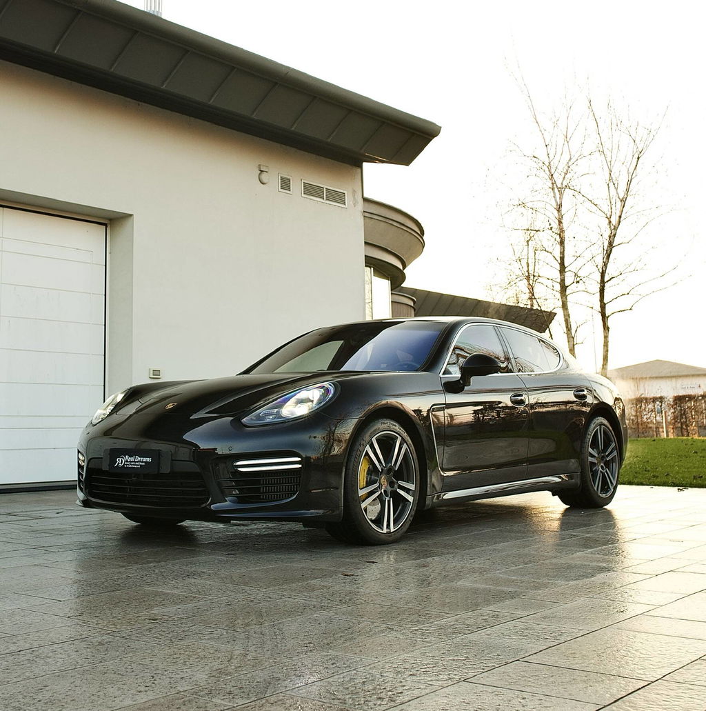Porsche Panamera Turbo S