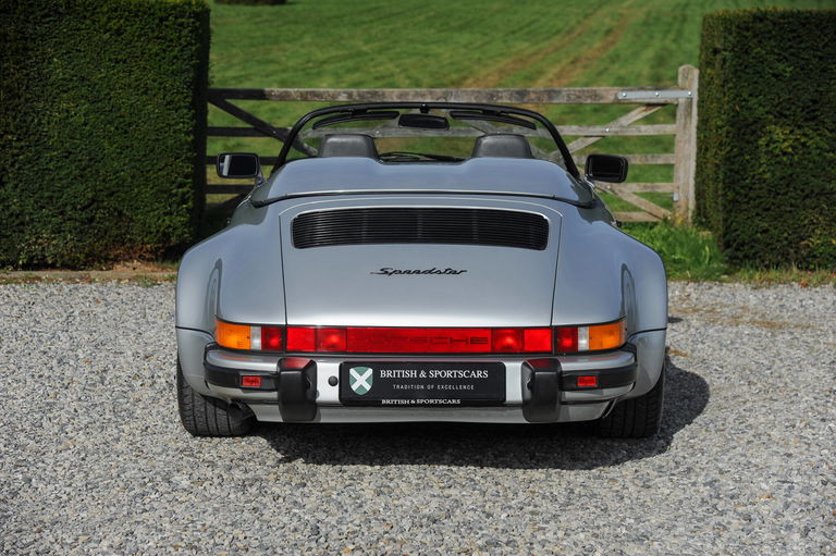 Porsche 911 Carrera 3.2 Speedster