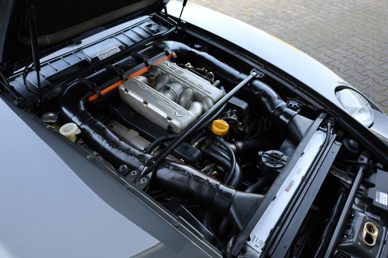 Porsche 928 GTS