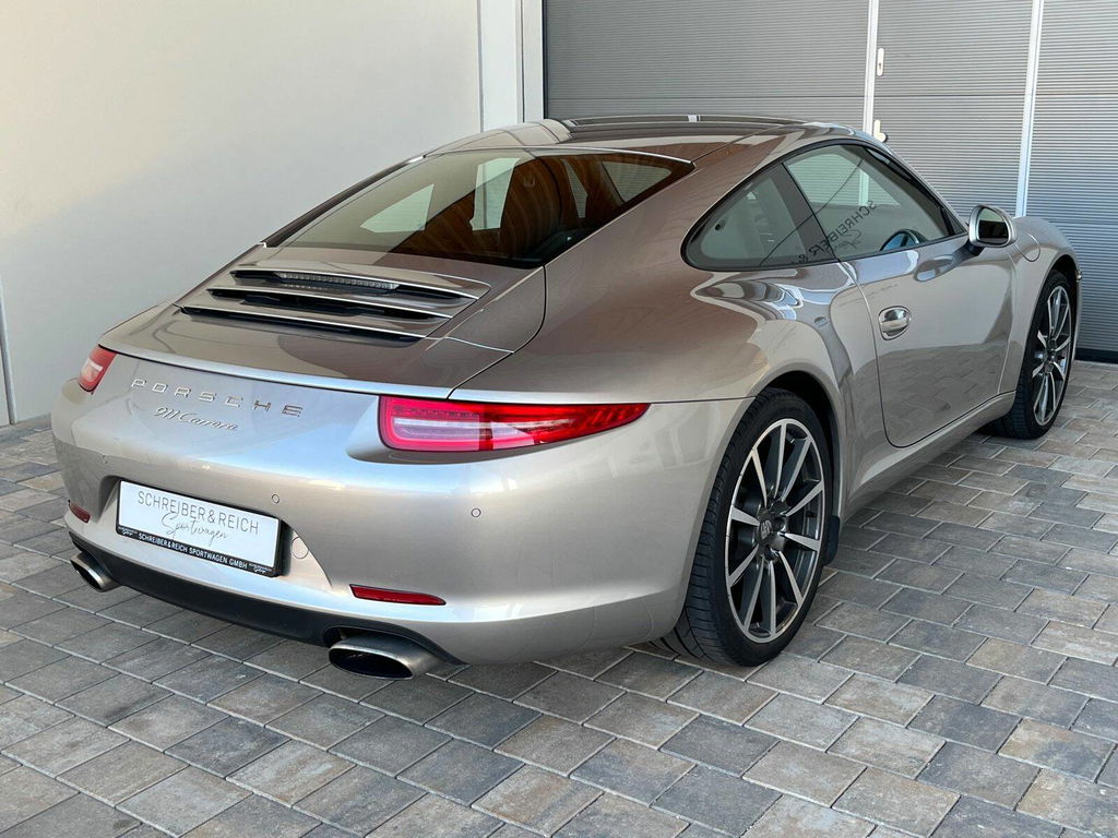 Porsche 991 Carrera