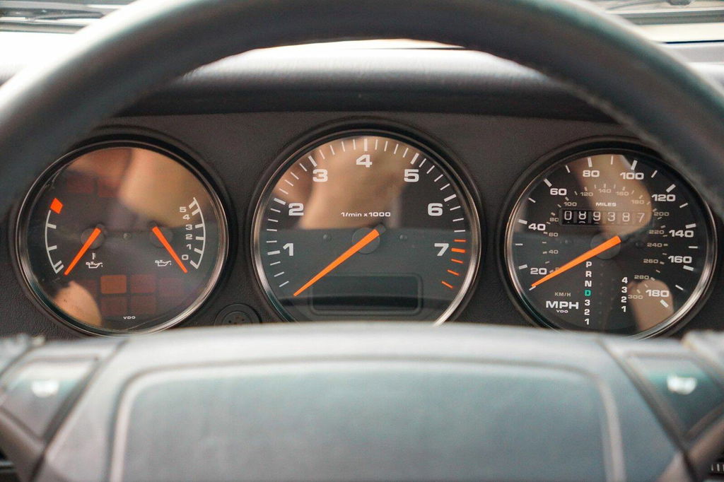 Porsche 964 Carrera 2