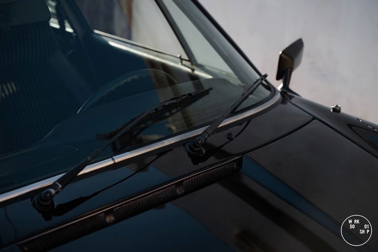 Porsche 911 Carrera (US)