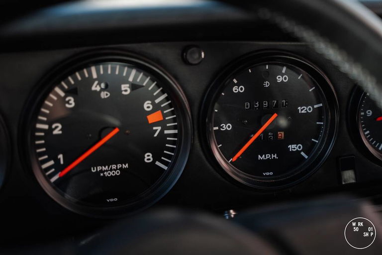 Porsche 911 Carrera (US)