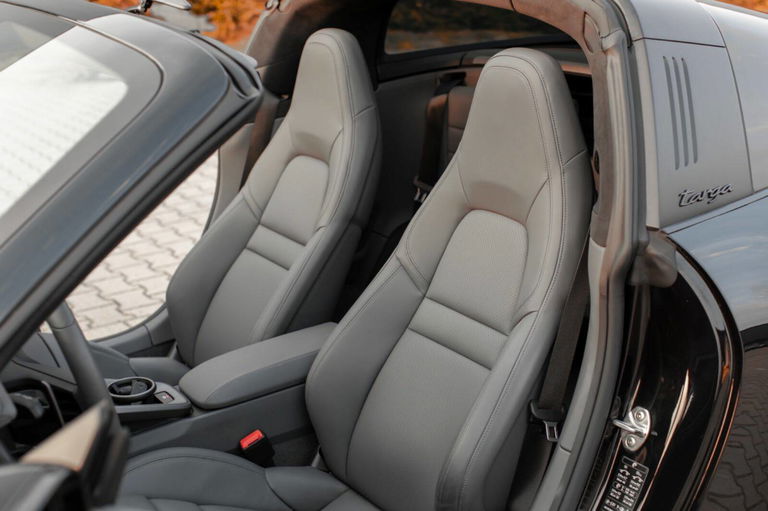 Porsche 992 Targa 4S