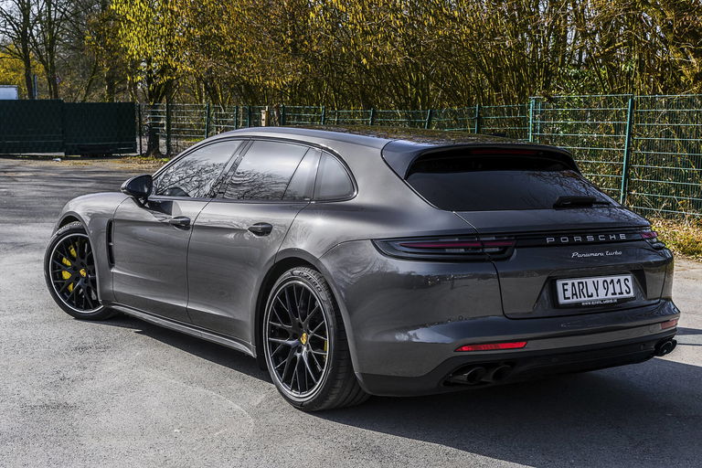Porsche Panamera Turbo