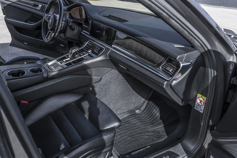 Porsche Panamera Turbo