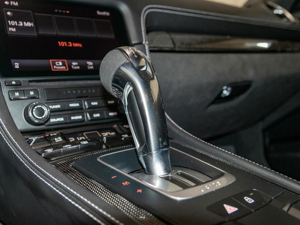 Porsche 718 Cayman GT4